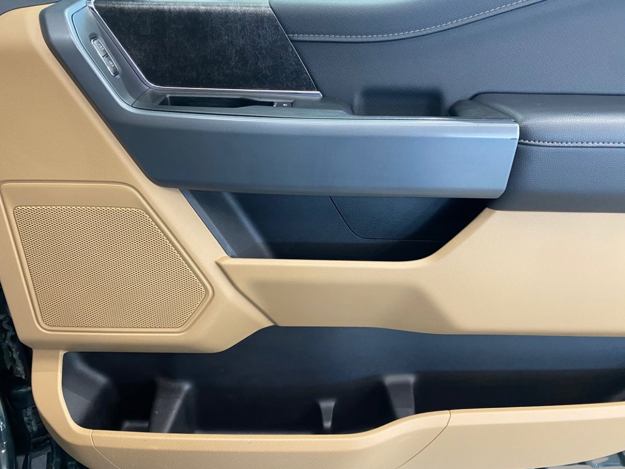 Used 2021 Ford F150 XLT w/ Equipment Group 302A High image 21