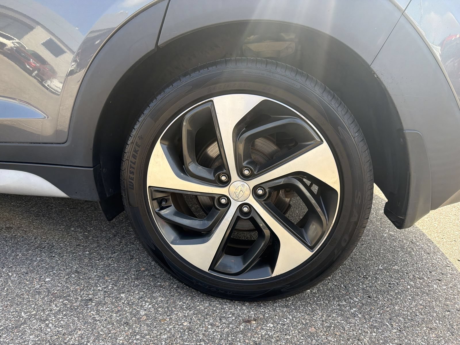 Used 2018 Hyundai Tucson Value AWD/4WD image 15