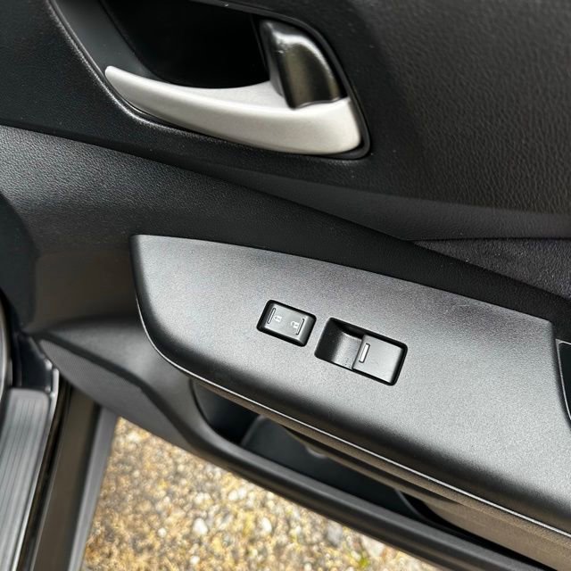 Used 2013 Honda CR-V EX image 21