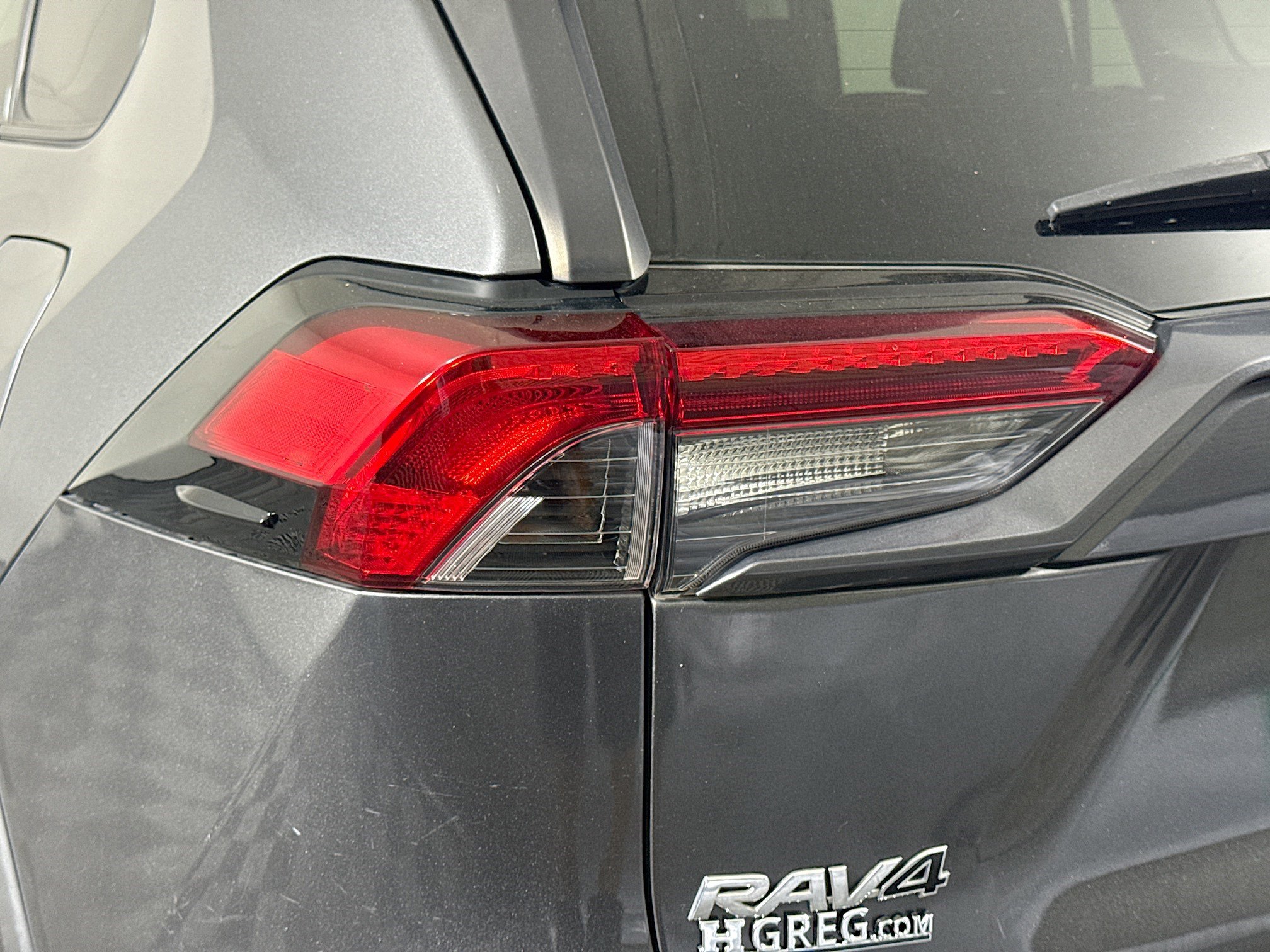 Used 2021 Toyota RAV4 XLE w/ Convenience Package image 36