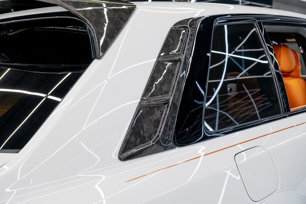 Used 2024 Rolls-Royce Cullinan image 28