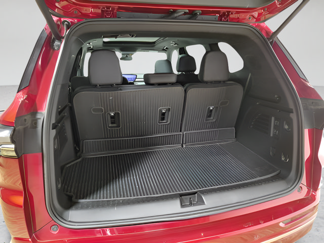 Used 2025 Buick Enclave Avenir AWD/4WD image 48