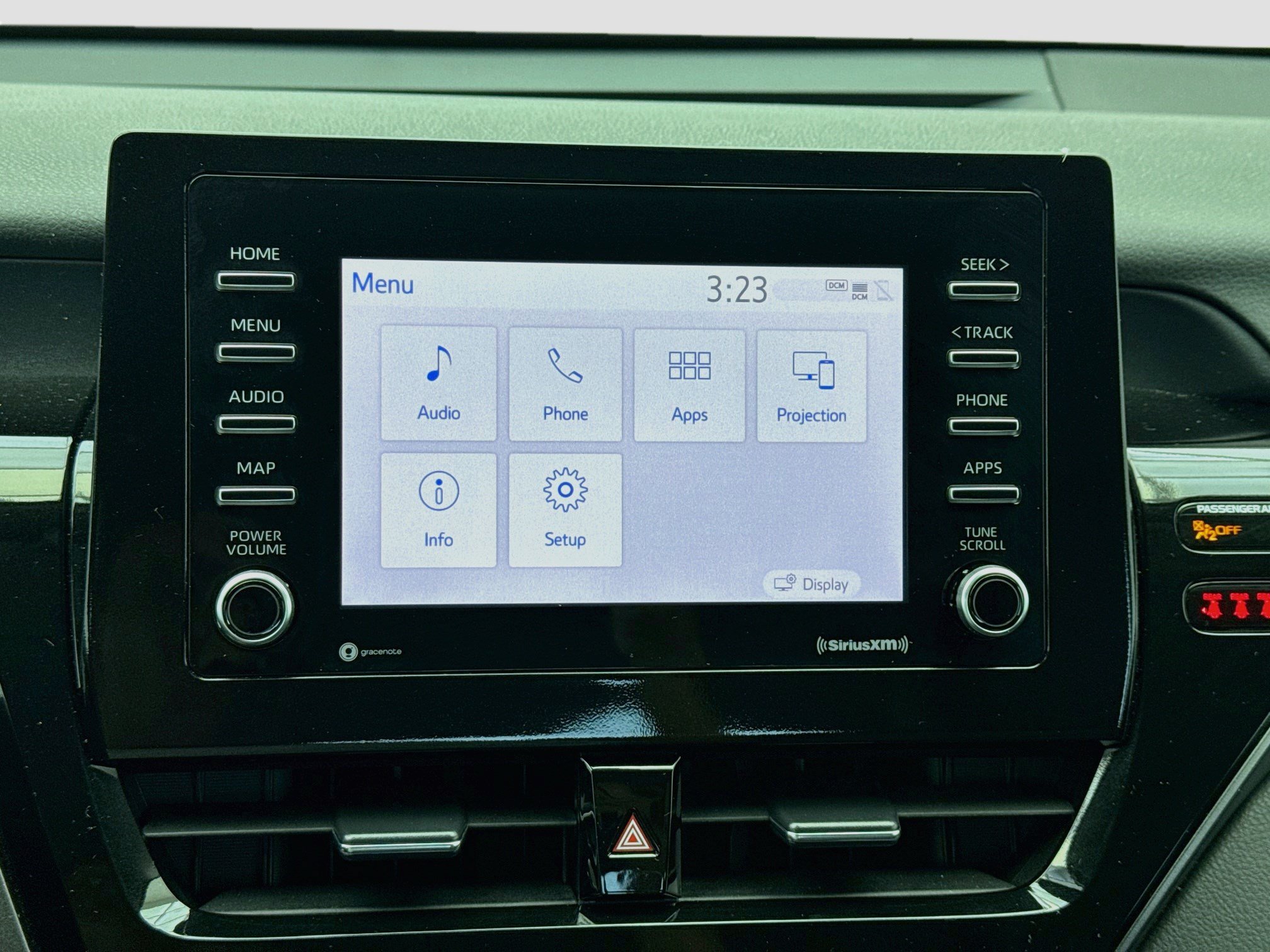 Used 2024 Toyota Camry SE FWD image 9