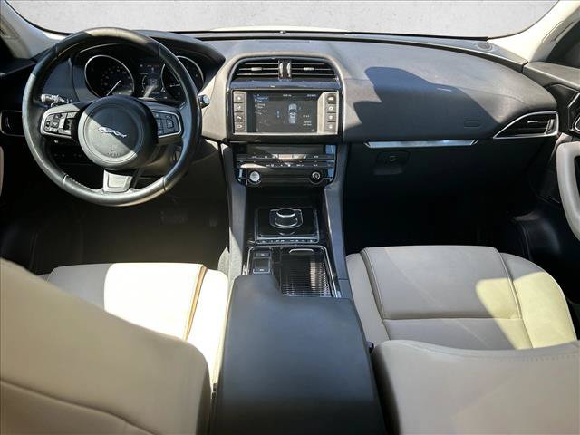 Used 2018 Jaguar F-PACE Premium AWD/4WD image 25