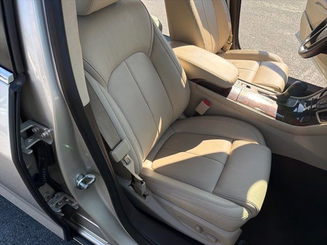 Used 2015 Buick LaCrosse Leather image 22