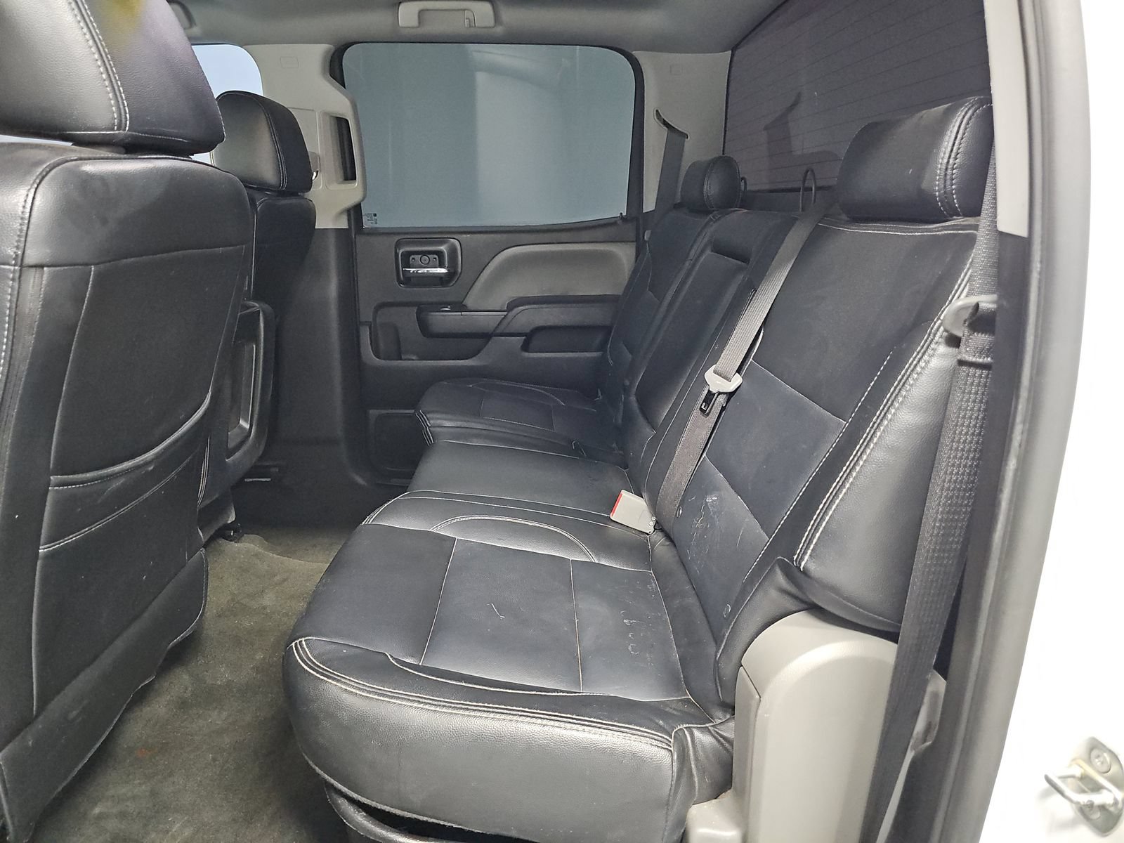 Used 2018 Chevrolet Silverado 1500 Custom w/ Custom Convenience Package RWD image 13