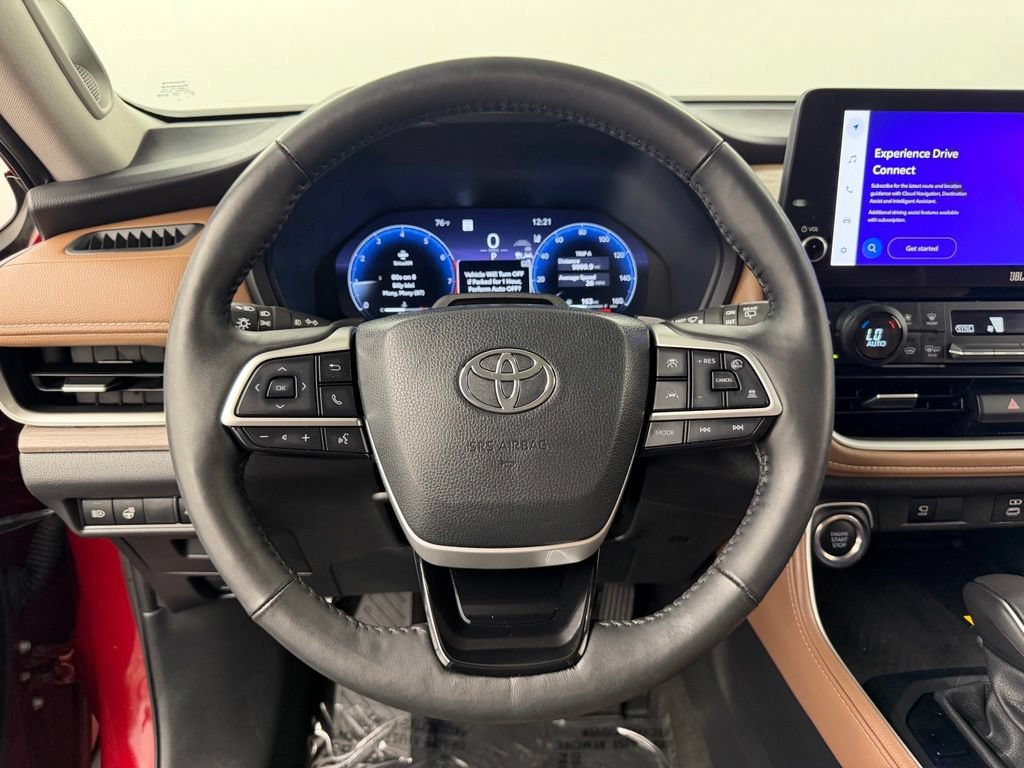 Certified 2024 Toyota Grand Highlander AWD image 25