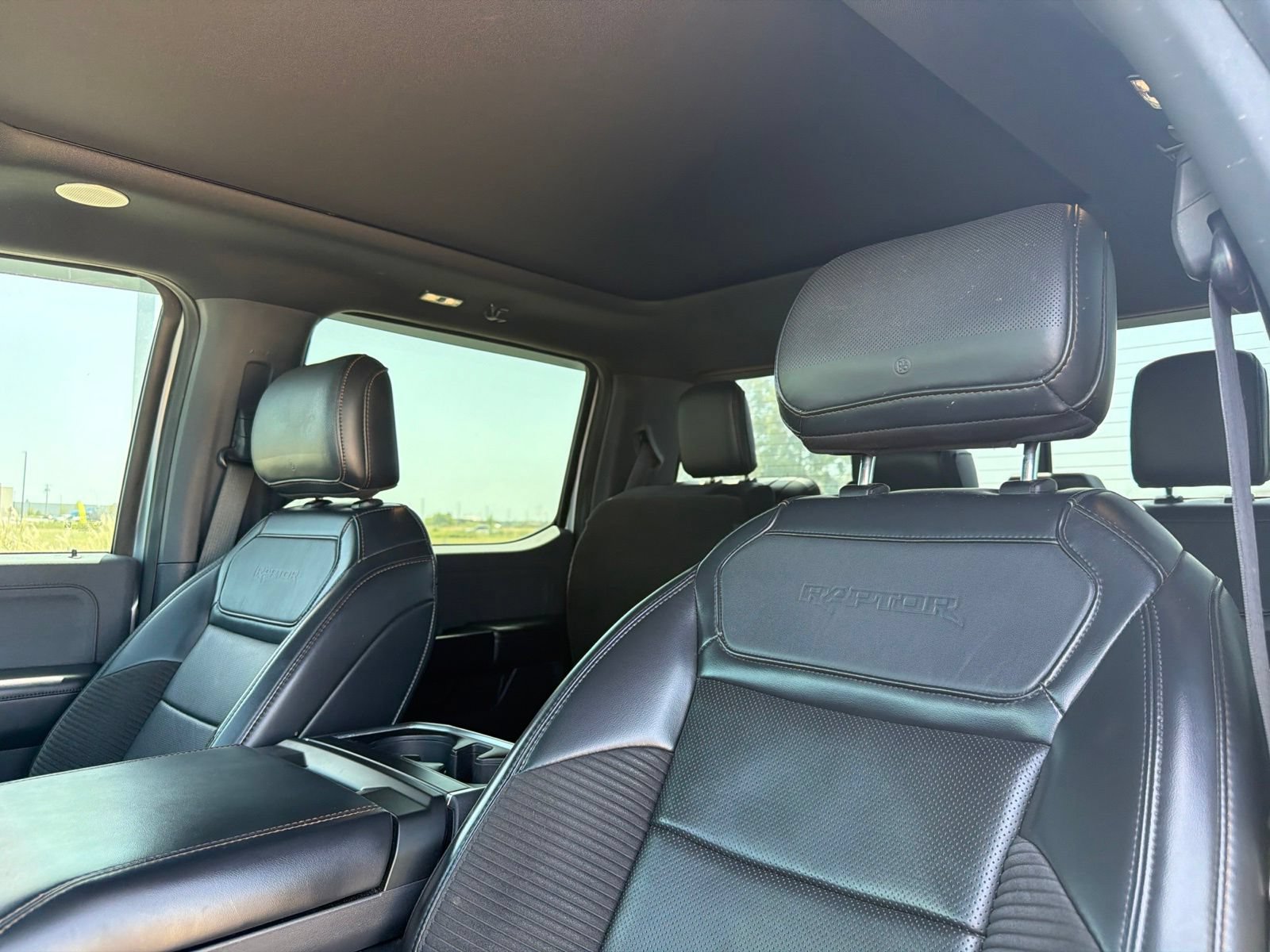 Used 2023 Ford F150 Raptor w/ Raptor Carbon Fiber Package AWD/4WD image 8
