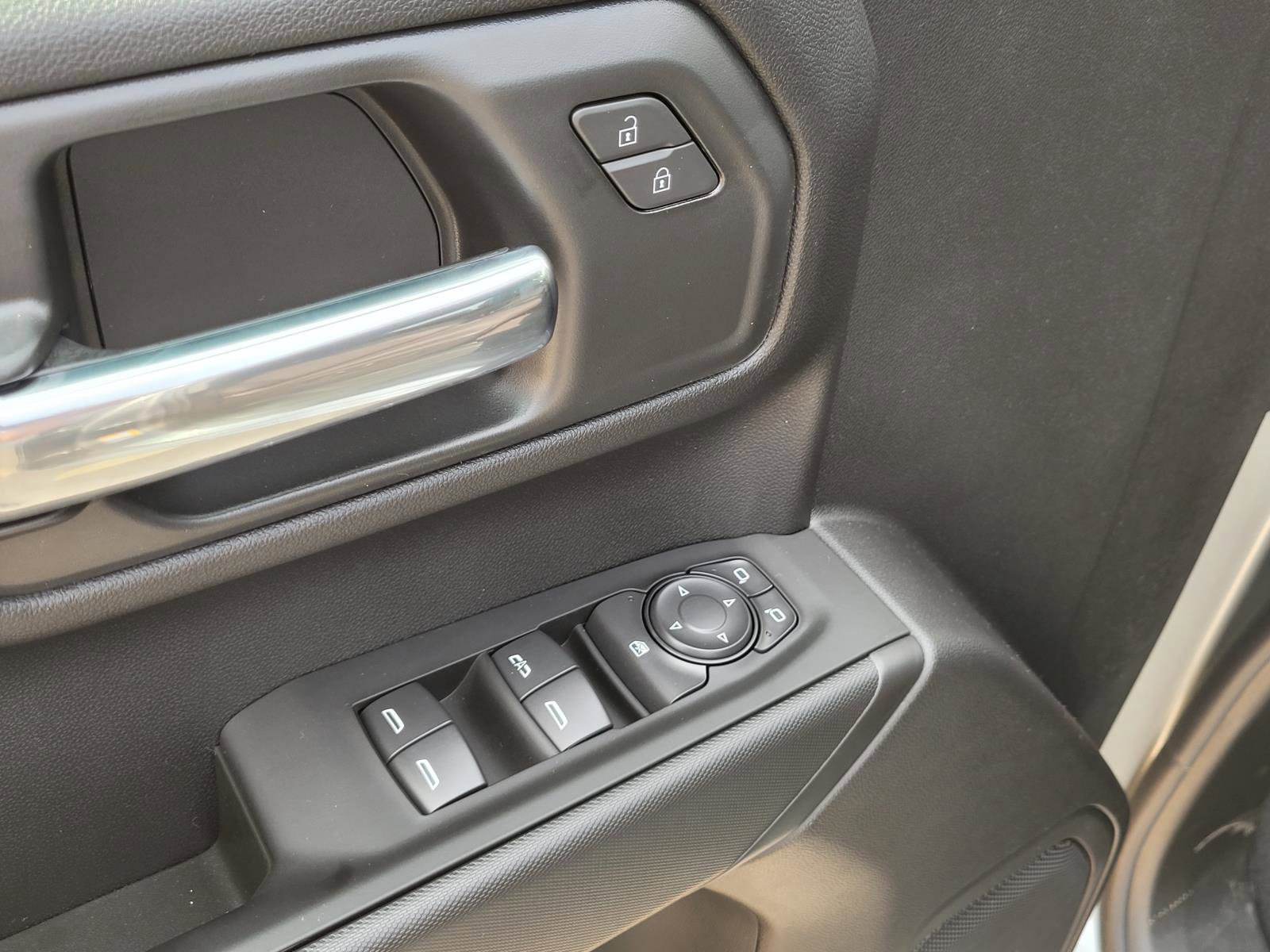 New 2026 Chevrolet Silverado 1500 Custom w/ Turbomax Blackout Package RWD image 13