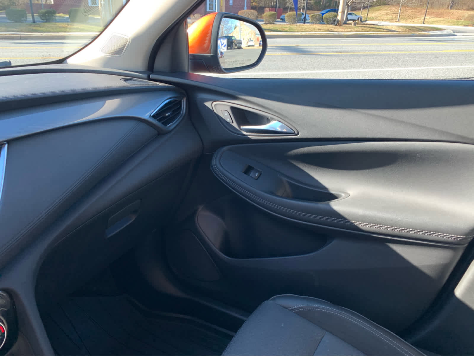 Used 2022 Buick Encore GX Select w/ Experience Buick Package image 22