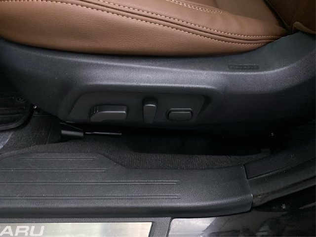 Used 2018 Subaru Outback 3.6R Touring w/ Protection Package #1 AWD/4WD image 25