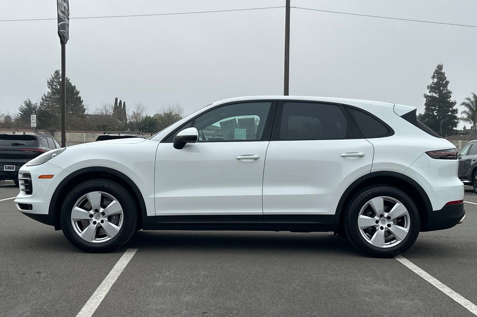 Used 2023 Porsche Cayenne image 7