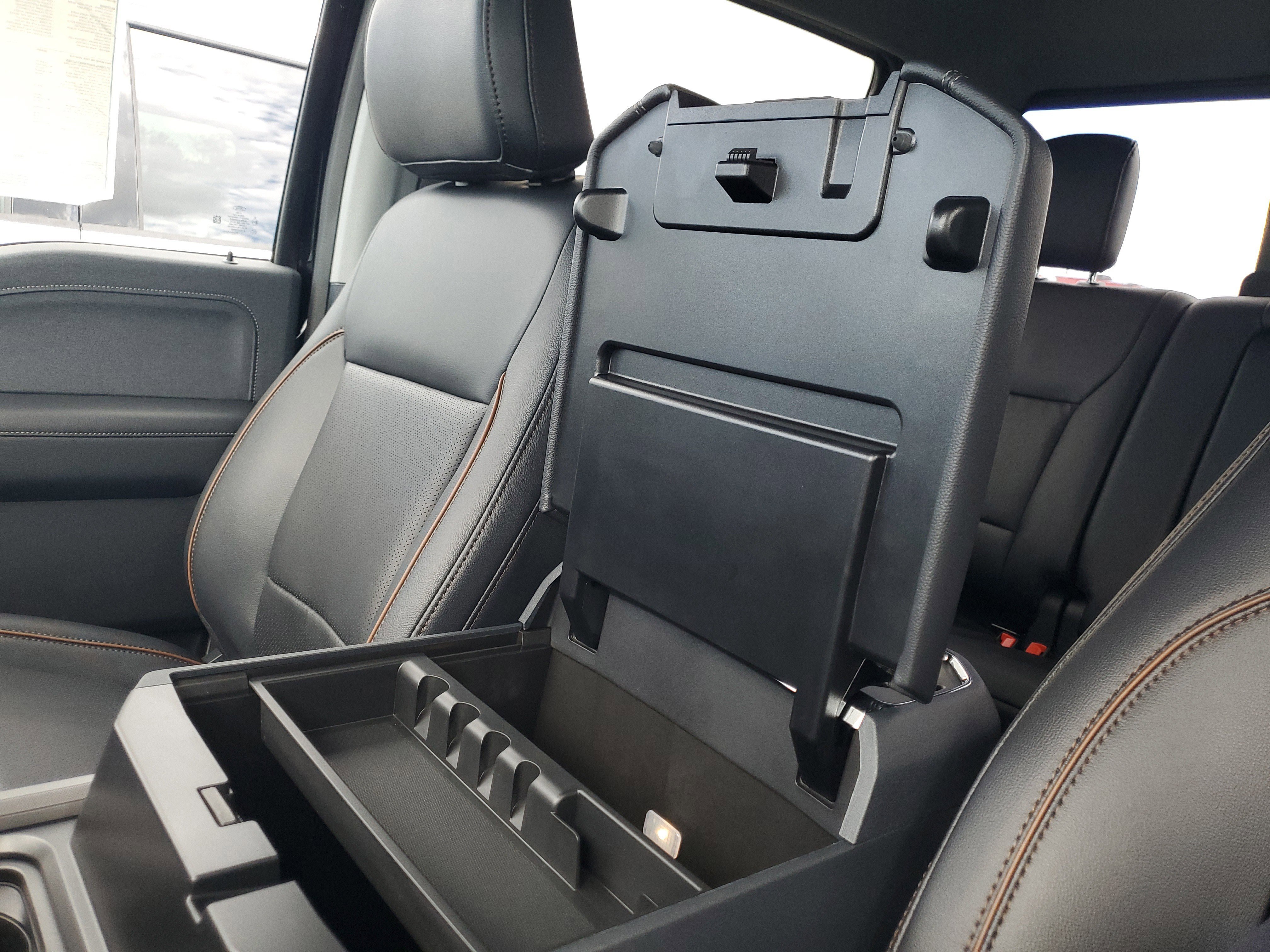 New 2026 Ford F250 Lariat w/ Chrome Package image 21