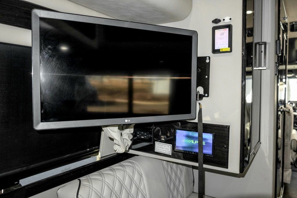 New 2026 Mercedes-Benz Sprinter 3500 image 43