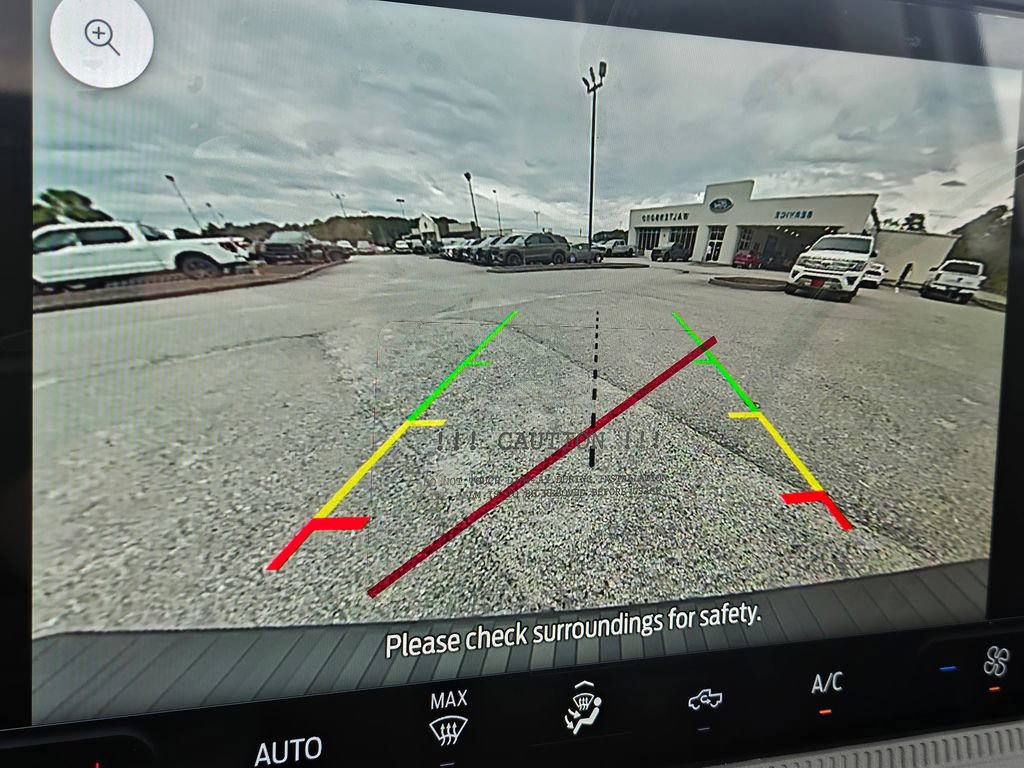 New 2026 Ford Maverick XL image 17