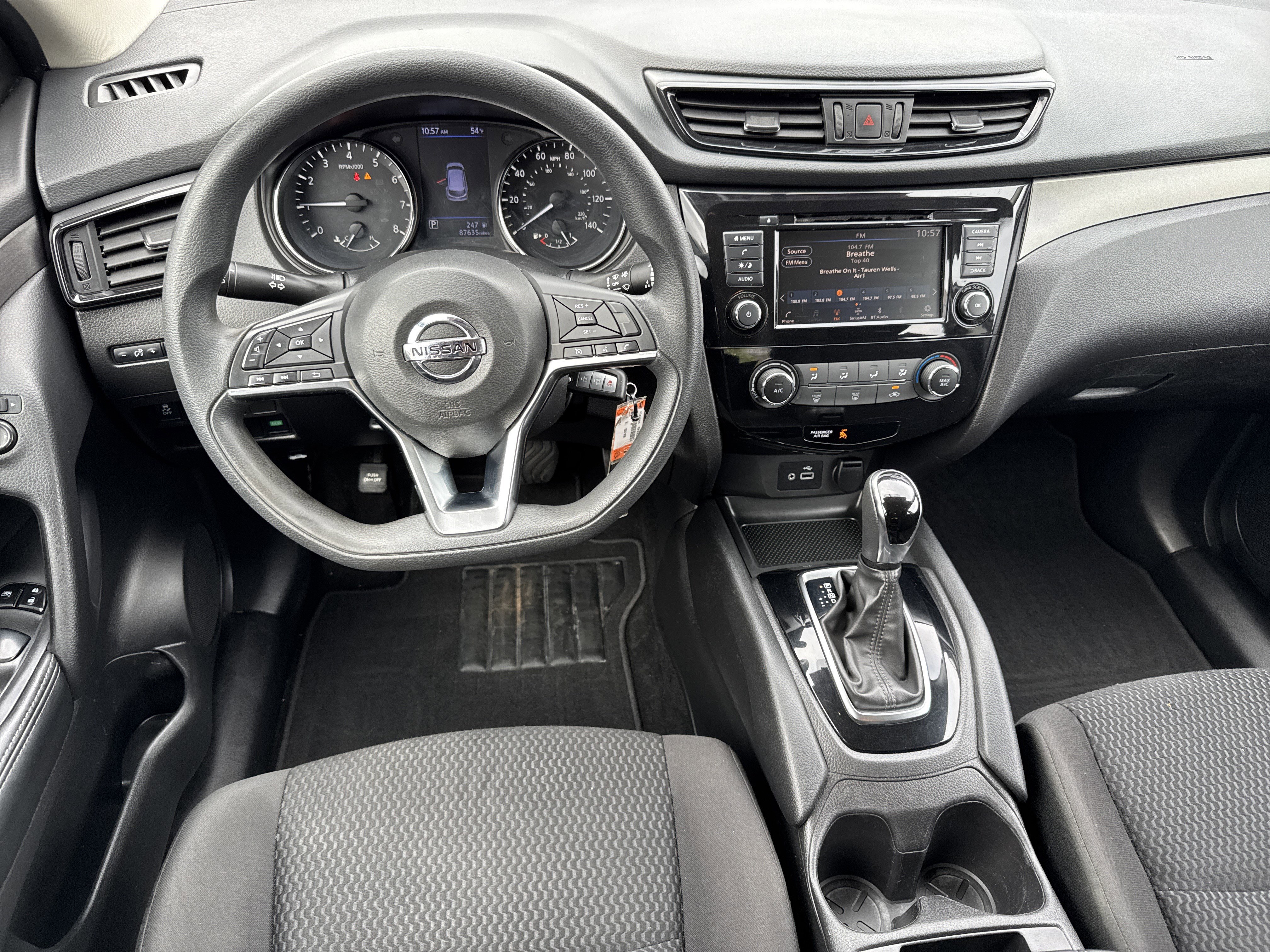 Used 2019 Nissan Rogue Sport S image 17