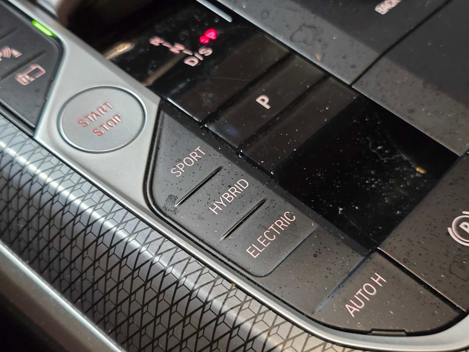 Used 2023 BMW 330e xDrive w/ M Sport Package image 35