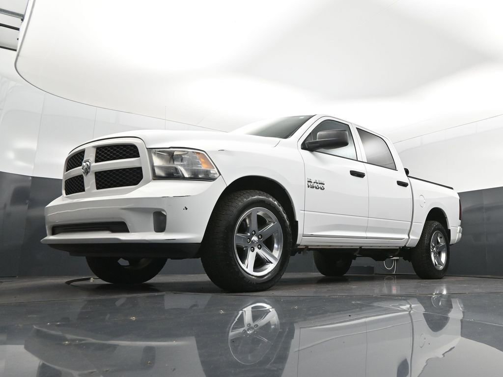 Used 2016 RAM 1500 Express AWD/4WD image 39