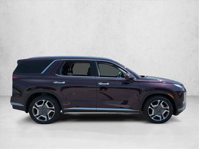 Used 2023 Hyundai Palisade SEL w/ Cargo Package AWD/4WD image 4