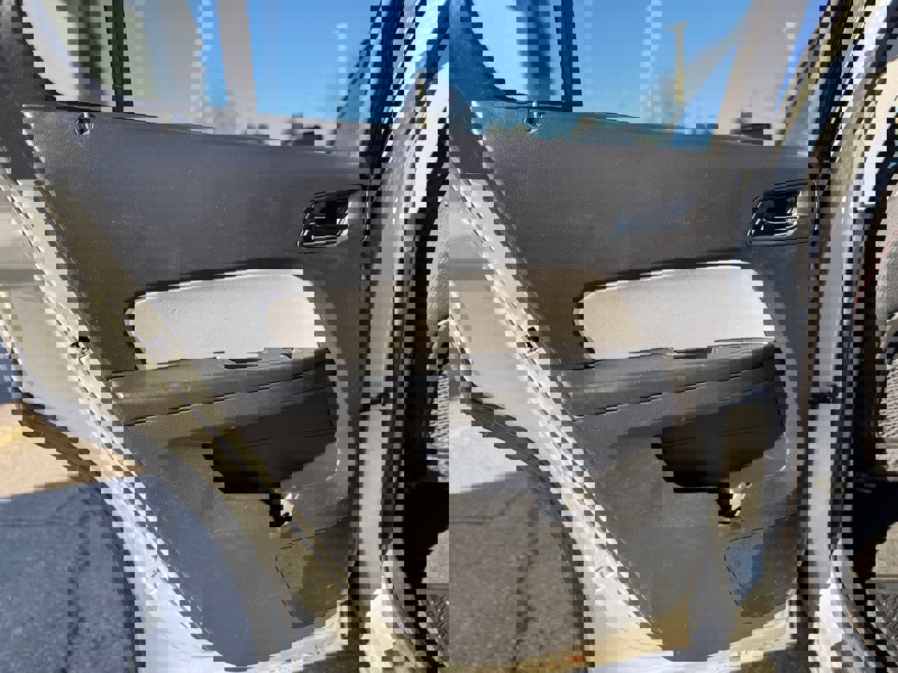 Used 2014 Chevrolet Equinox LS image 30