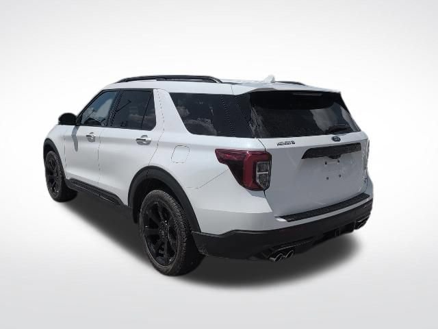 Used 2022 Ford Explorer ST w/ Equipment Group 401A AWD/4WD image 12