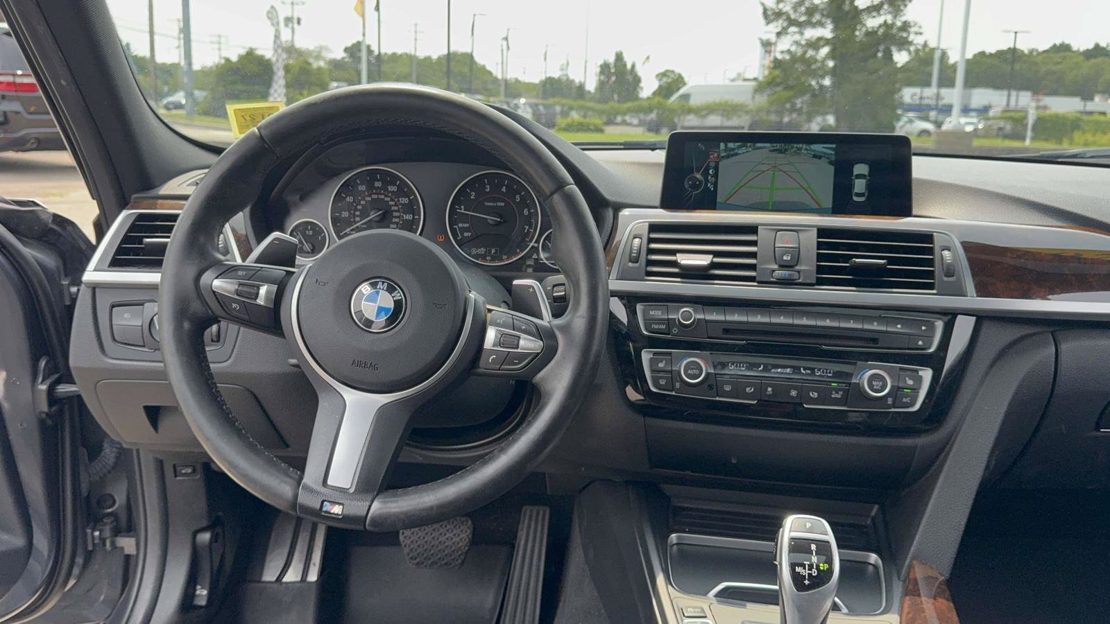 Used 2016 BMW 328i xDrive Sedan AWD/4WD image 12