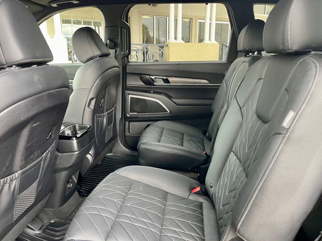Used 2024 Kia Telluride EX X-Line image 12