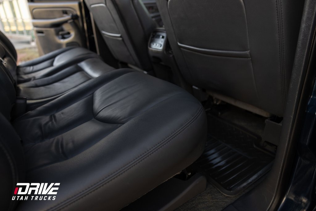 Used 2007 GMC Sierra 3500 SLT w/ Skid Plate Package image 17