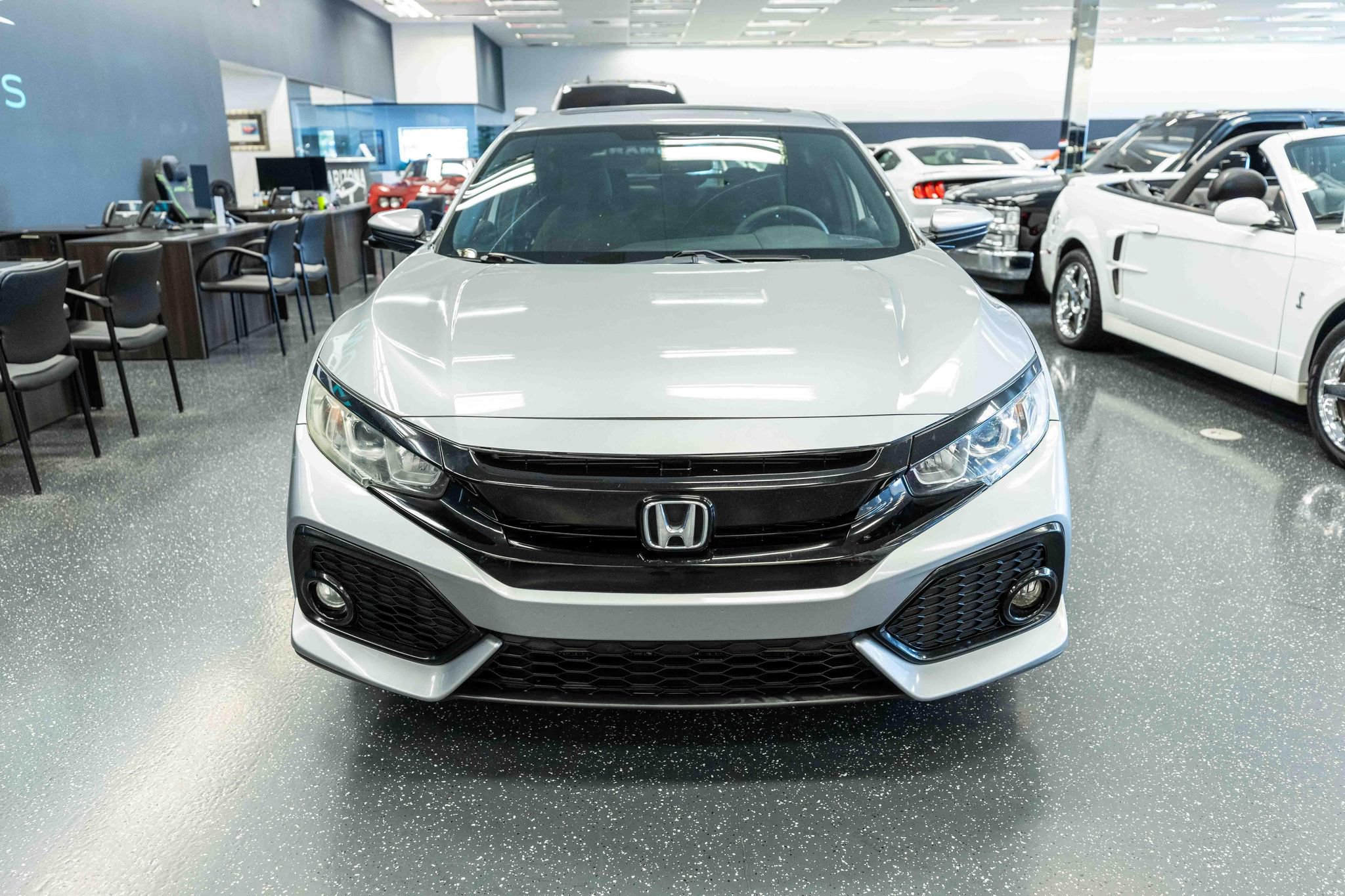 Used 2017 Honda Civic EX image 2