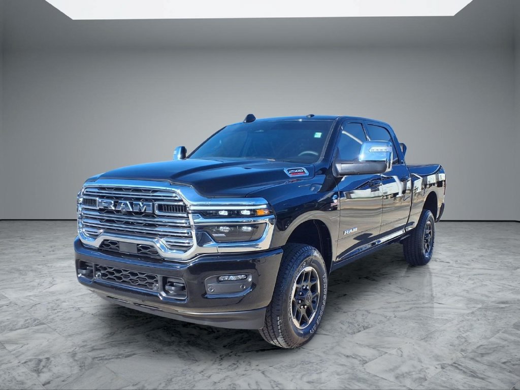 Used 2026 RAM 2500 Laramie AWD/4WD image 3