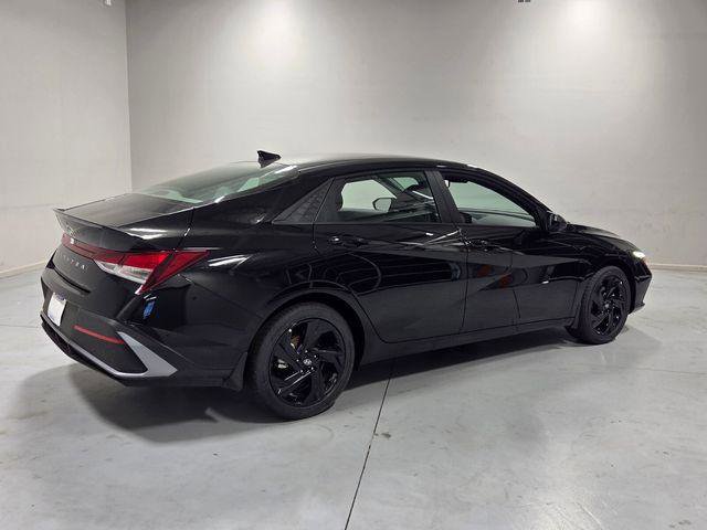 New 2026 Hyundai Elantra Sport FWD image 12