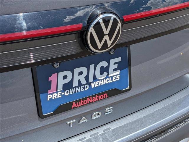 Used 2026 Volkswagen Taos SE FWD image 30