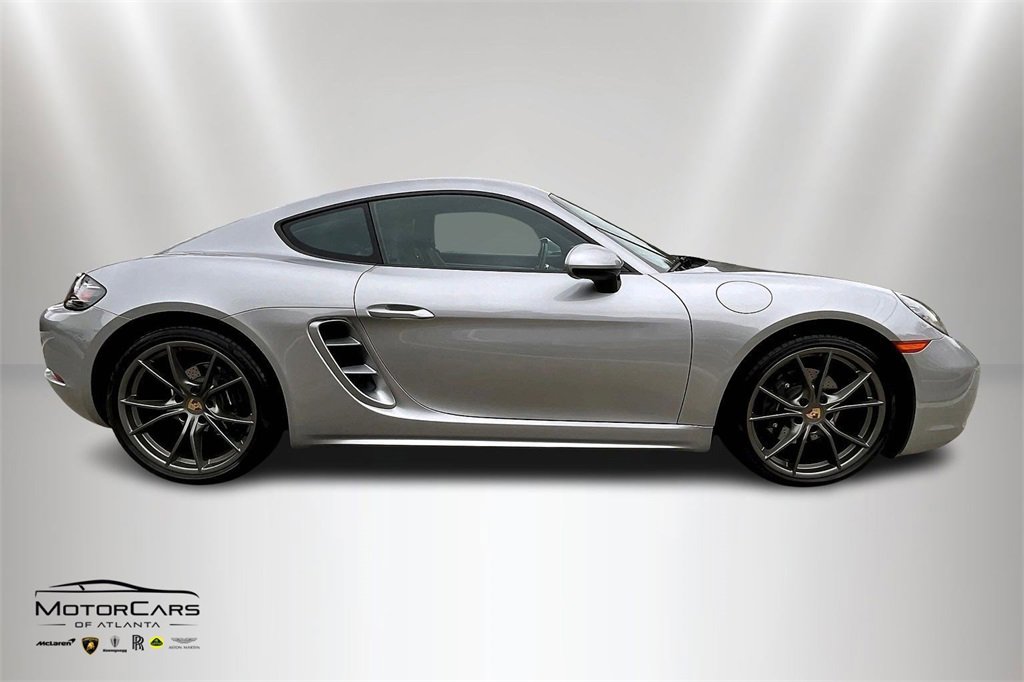 Used 2024 Porsche 718 Cayman image 6