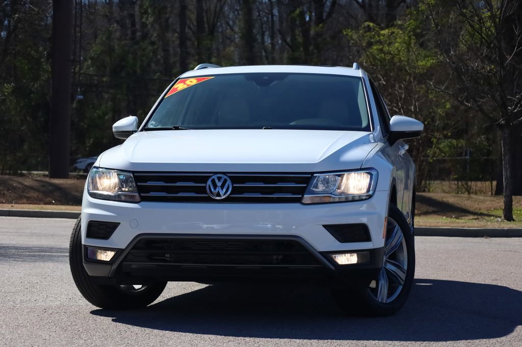 Used 2020 Volkswagen Tiguan SEL image 33