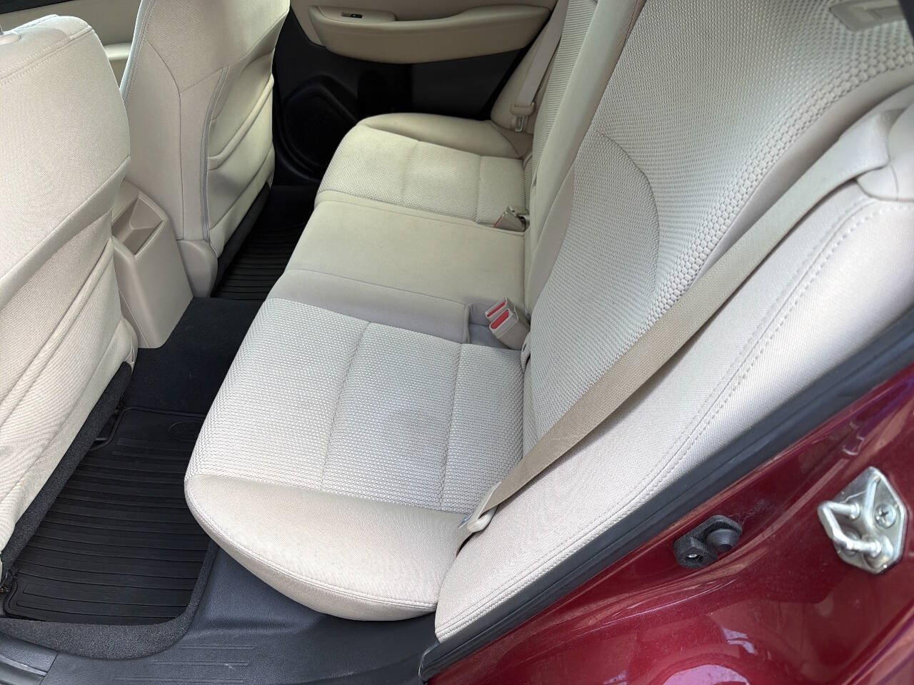 Used 2015 Subaru Outback 2.5i Premium AWD/4WD image 5