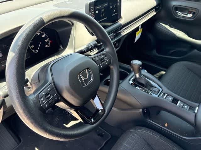 Used 2027 Honda HR-V LX image 10