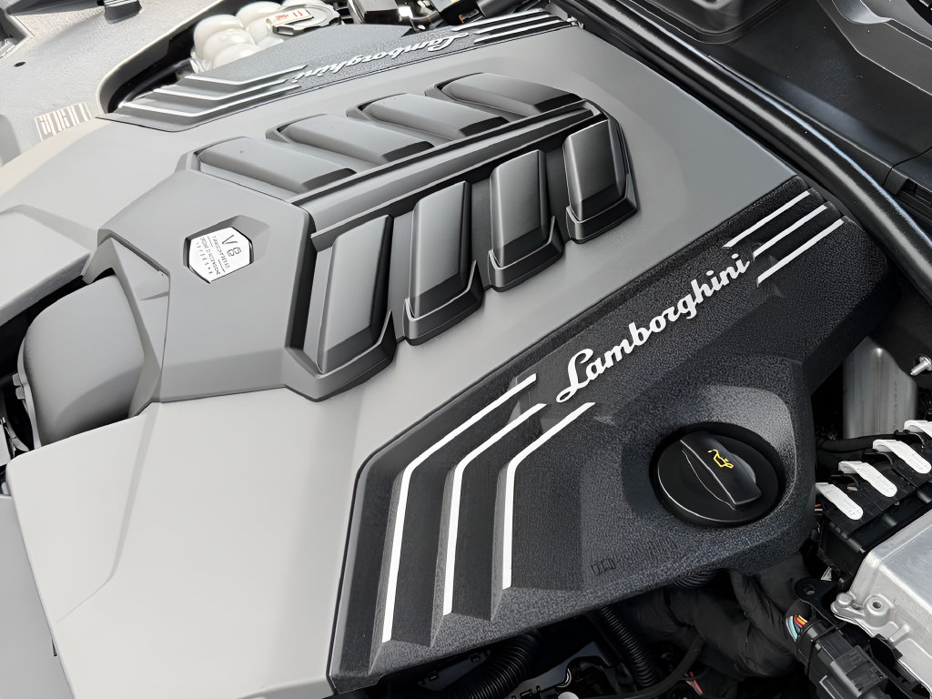 Used 2021 Lamborghini Urus AWD/4WD image 42