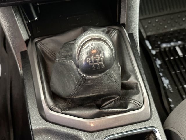 Used 2019 Toyota Tacoma TRD Sport w/ Technology Package image 11