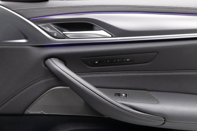 Used 2023 BMW M550i xDrive w/ Executive Package image 49