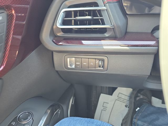 New 2026 Chevrolet Traverse RS AWD/4WD image 20