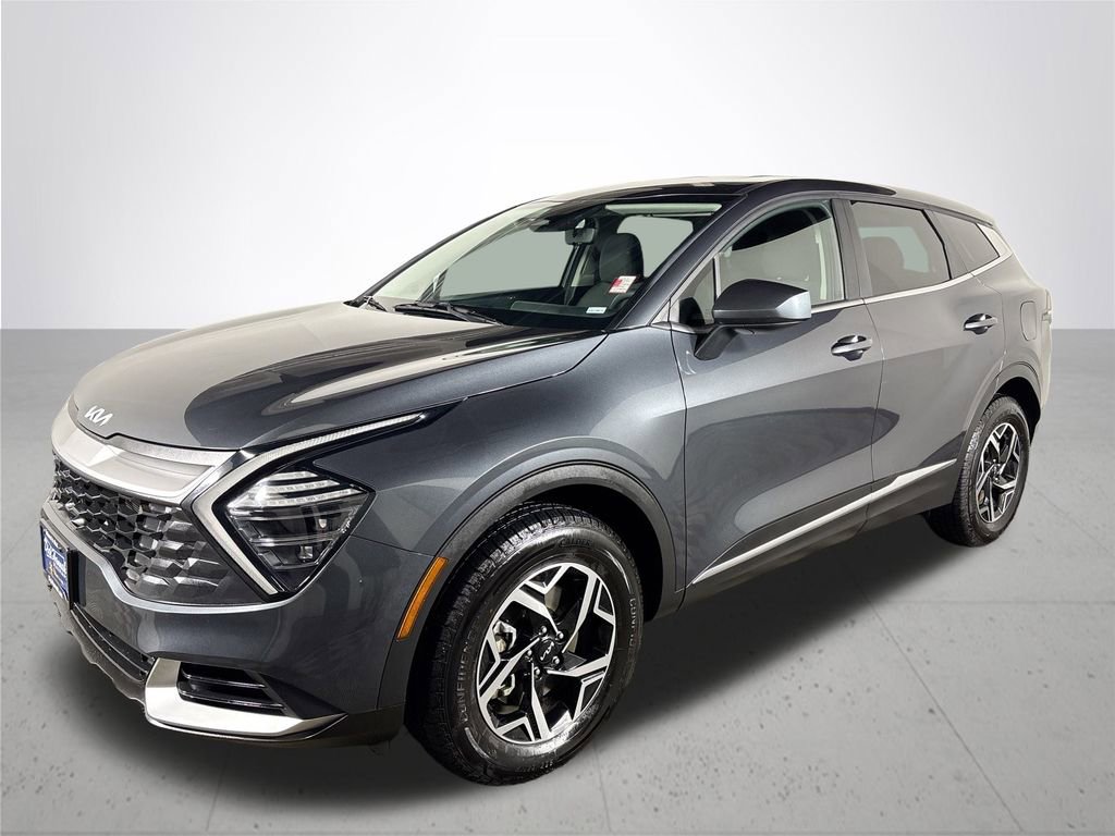 Used 2024 Kia Sportage LX image 2