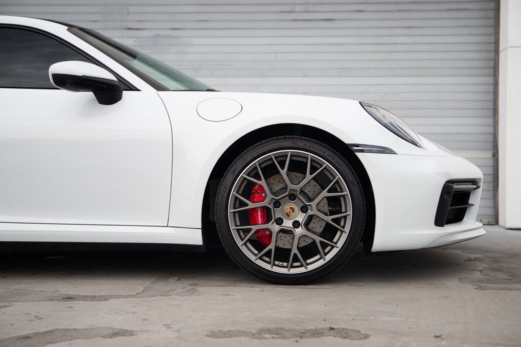 Used 2021 Porsche 911 Carrera S image 8