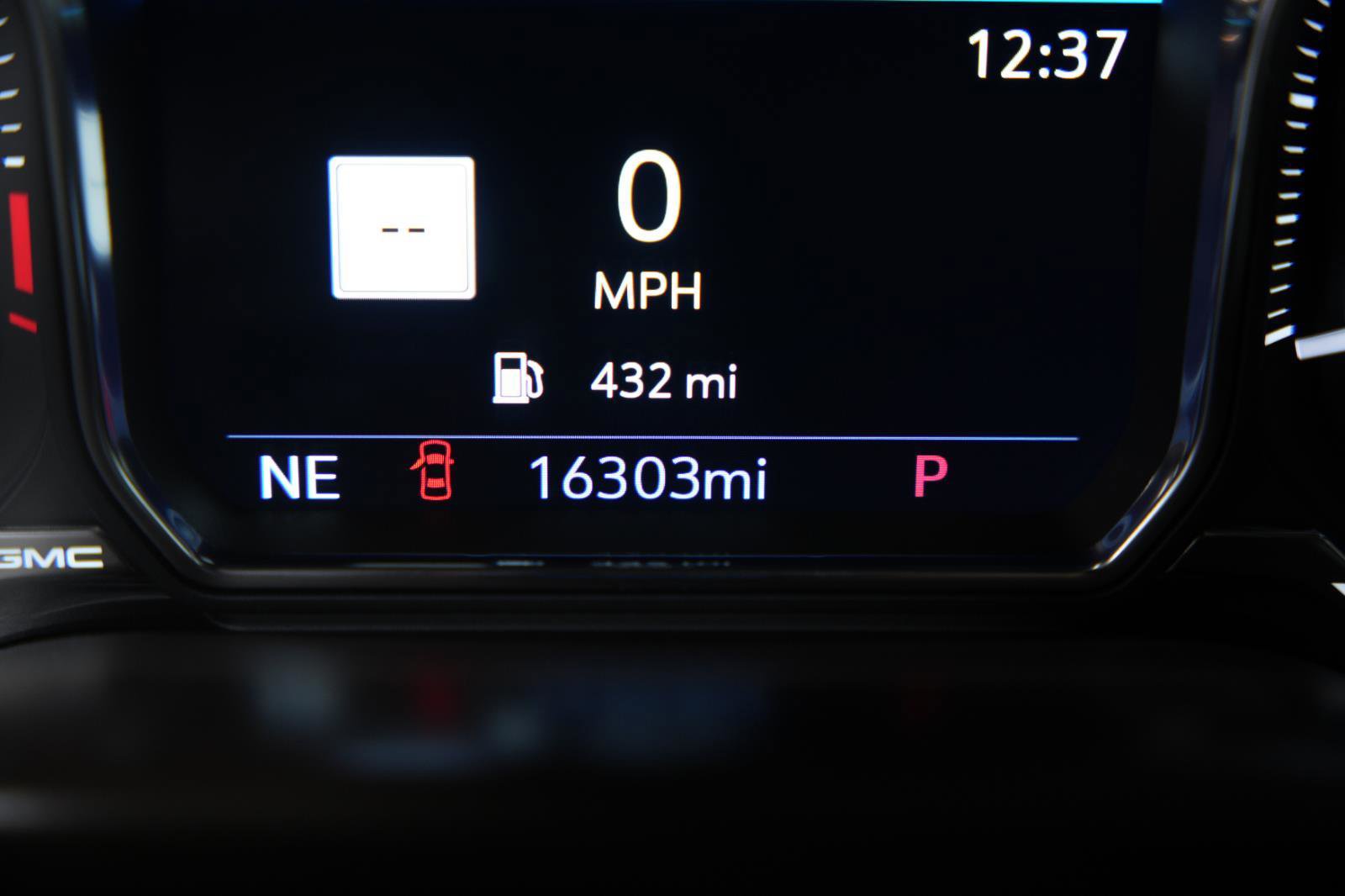 Used 2022 GMC Sierra 3500 Denali w/ Technology Package image 31