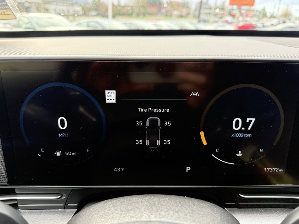 Certified 2024 Hyundai Kona Limited image 21