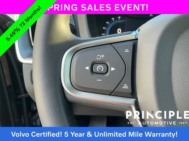 Certified 2025 Volvo XC60 B5 Core image 23