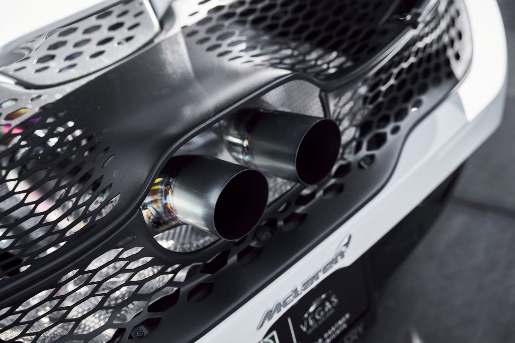 Used 2024 McLaren 750S image 13