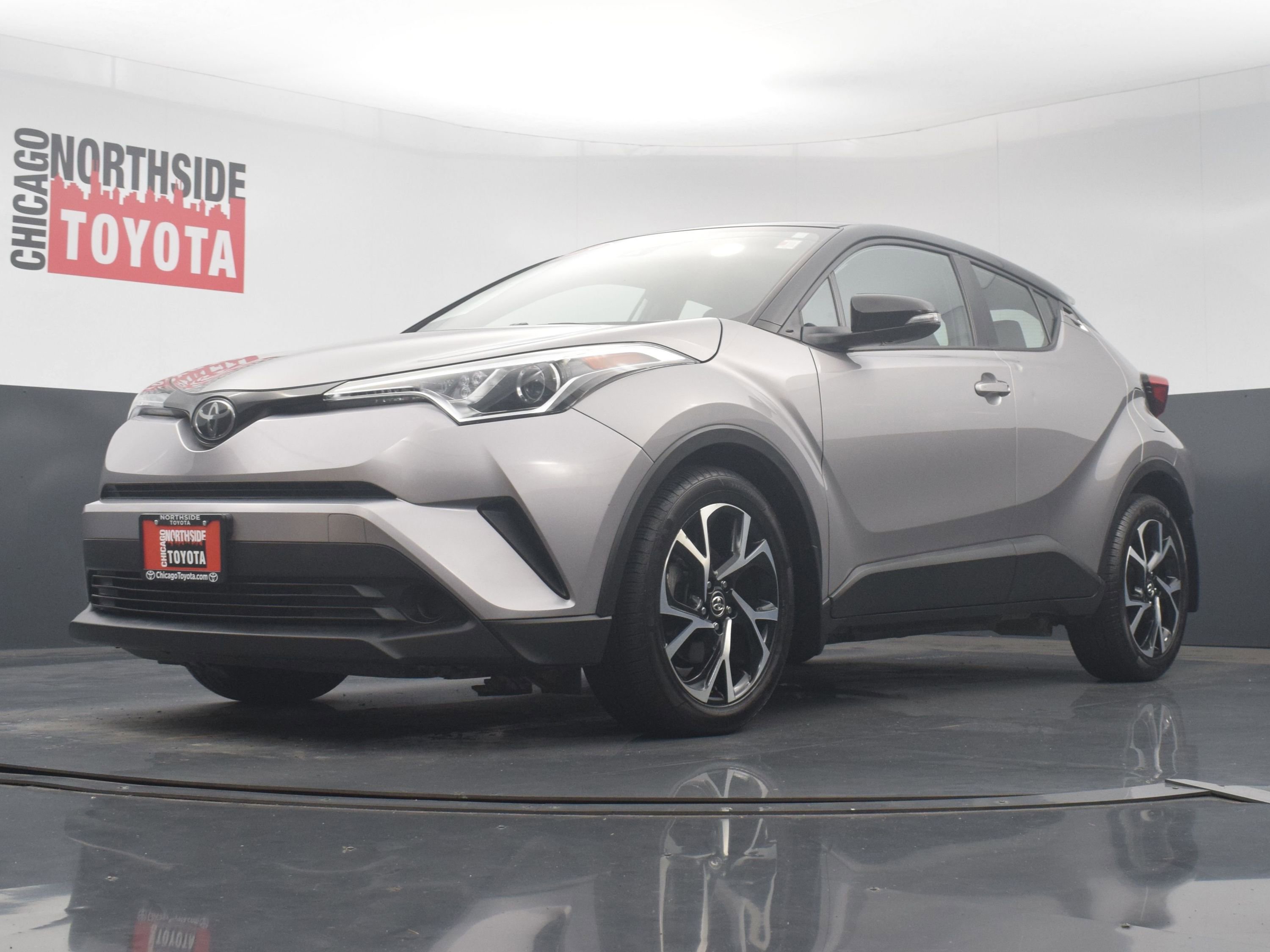 Used 2019 Toyota C-HR XLE image 30