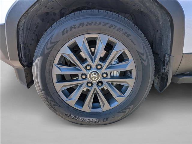 Certified 2024 Toyota Land Cruiser image 22