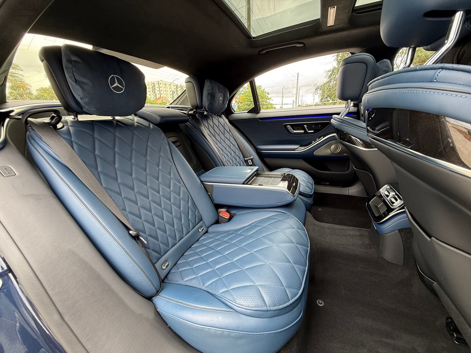 Used 2023 Mercedes-Benz S 580 4MATIC Sedan w/ Warmth & Comfort Package image 33