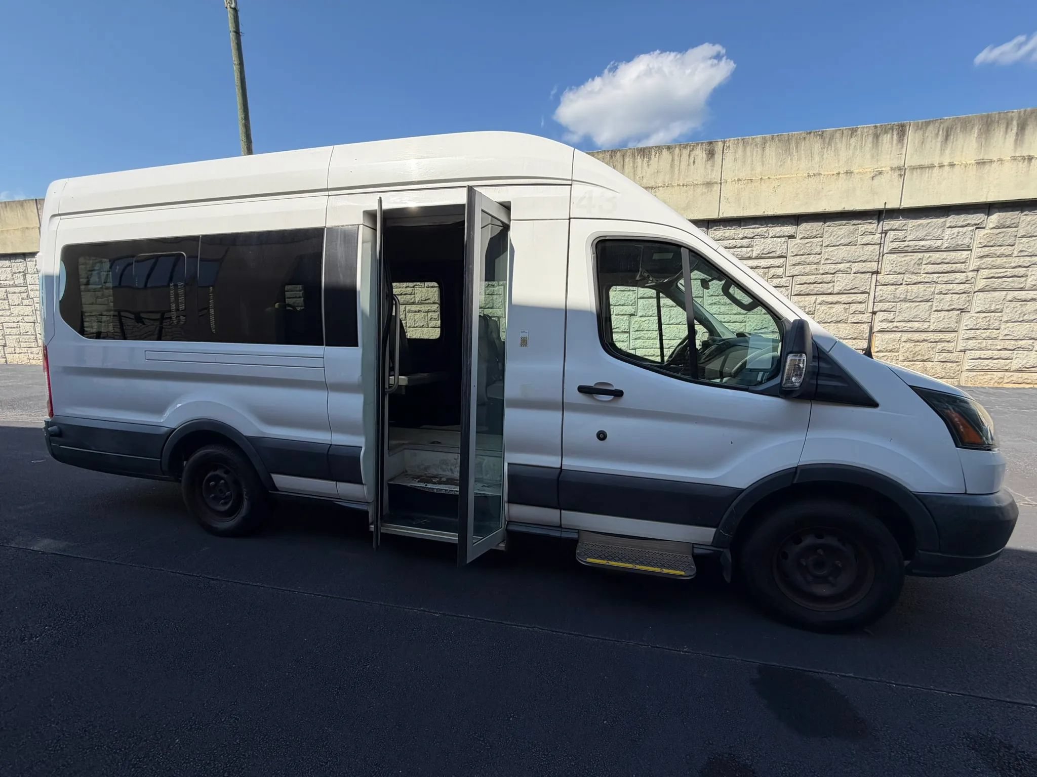 Used 2018 Ford Transit 350 148 High Roof Extended RWD image 25
